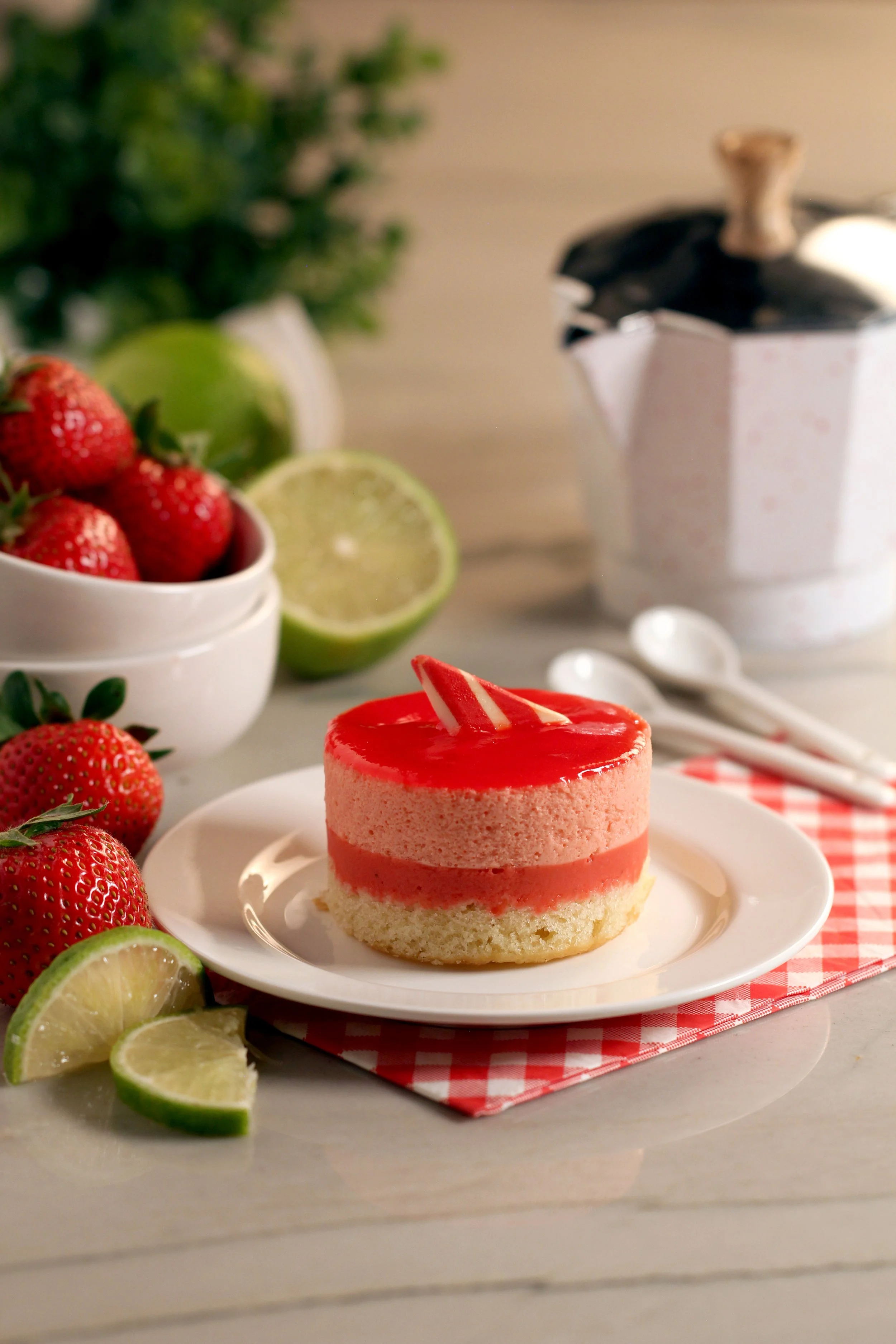 Strawberry Dream Mousse — WOW! Factor Desserts